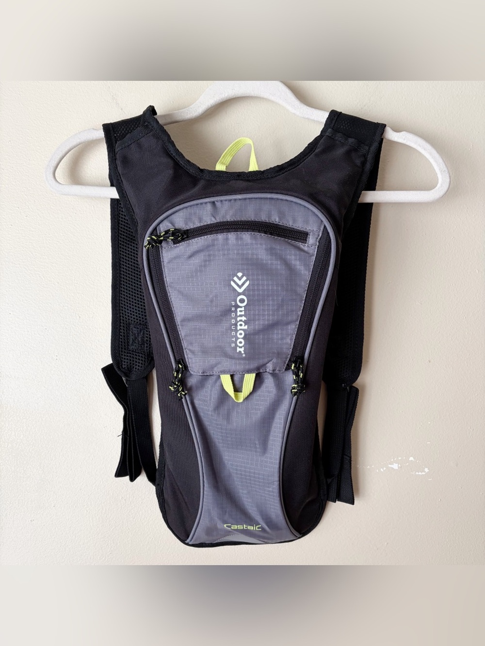 Outdoor Products | Castaic 2 Liter Hydration Pack Black Unisex